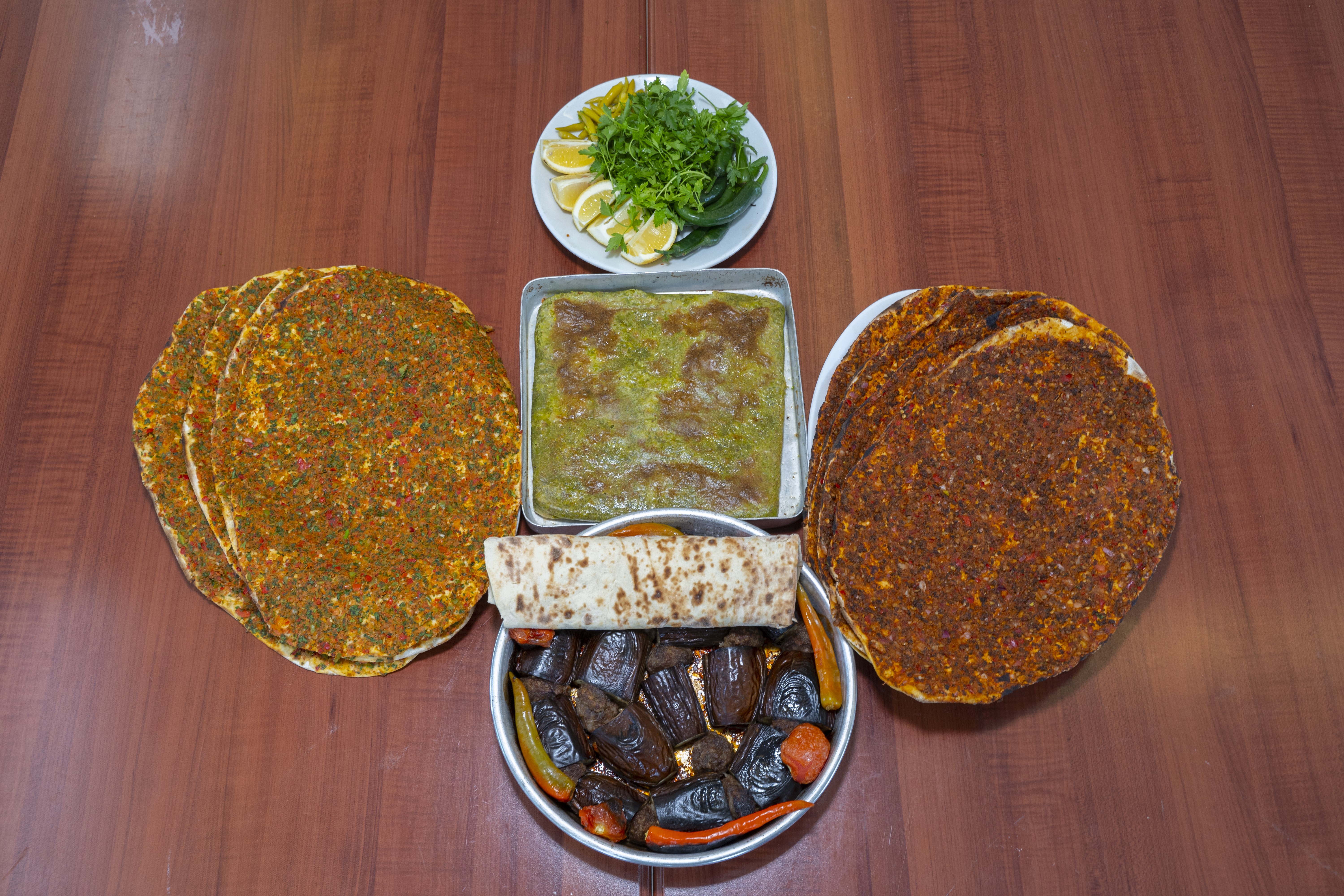 Ramazan Menüsü - Tepsi Patlıcan Kebaplı