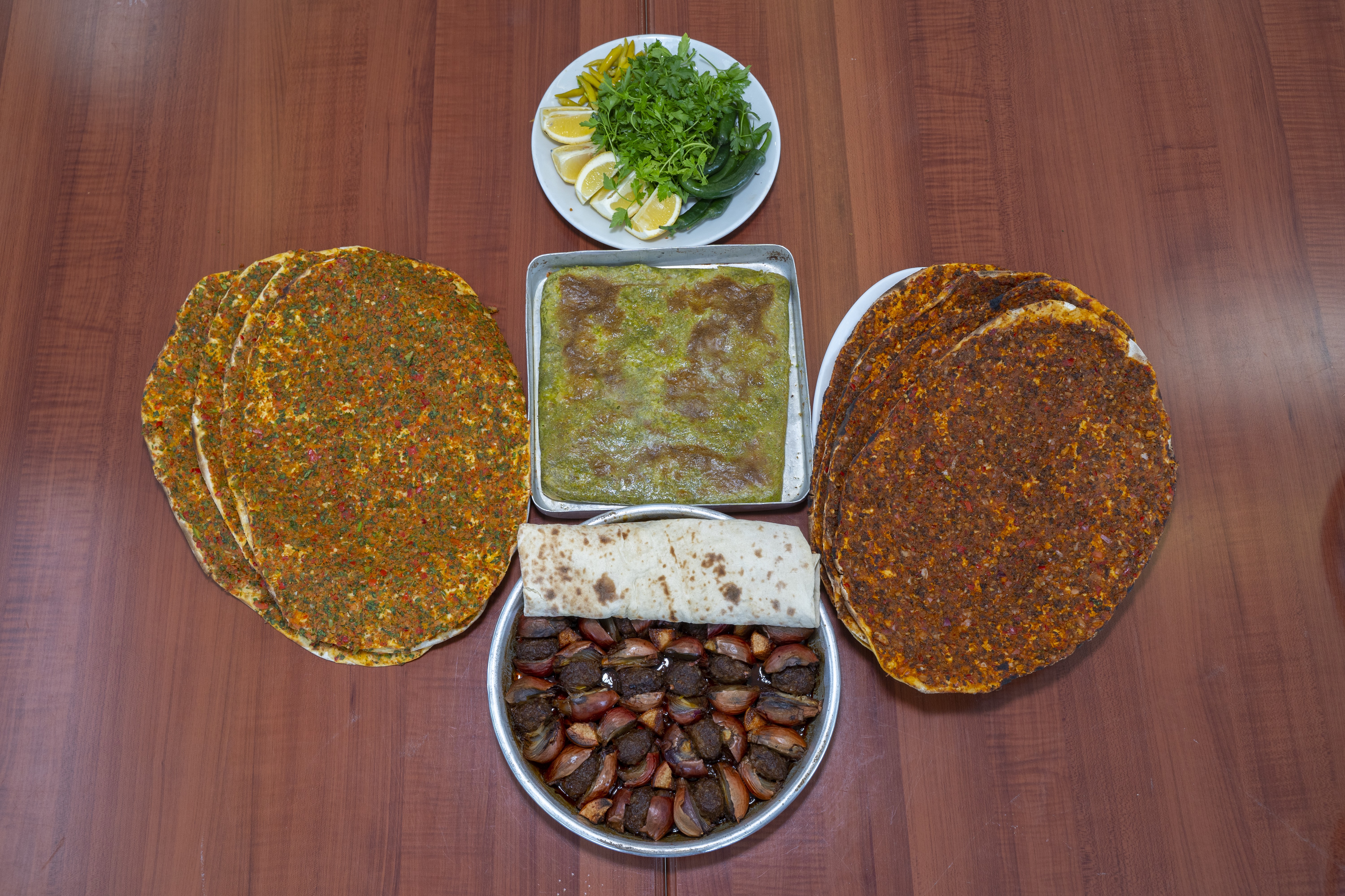 Ramazan Menüsü - Tepsi Soğan Kebaplı