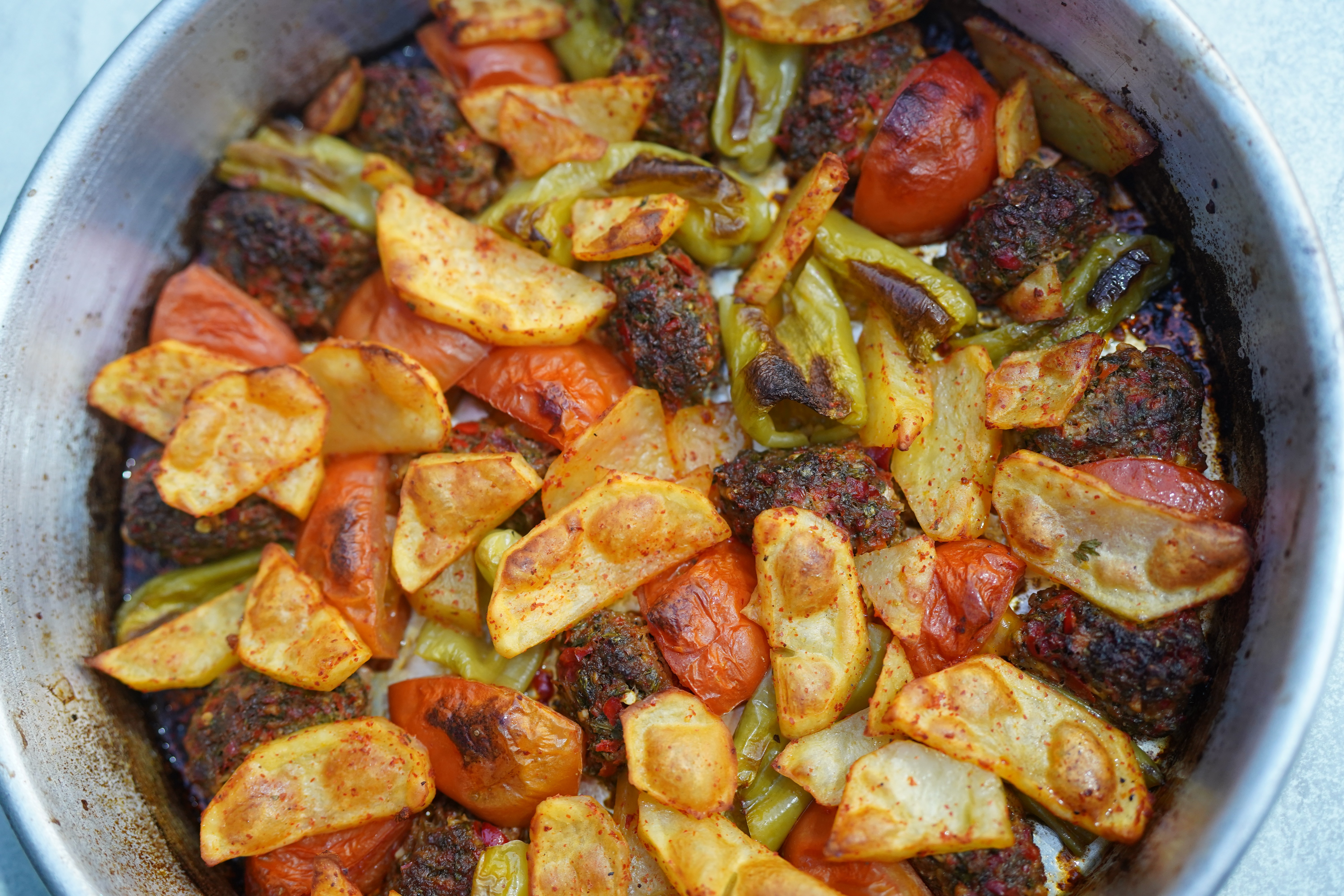Tepsi Sıkma Kebabı